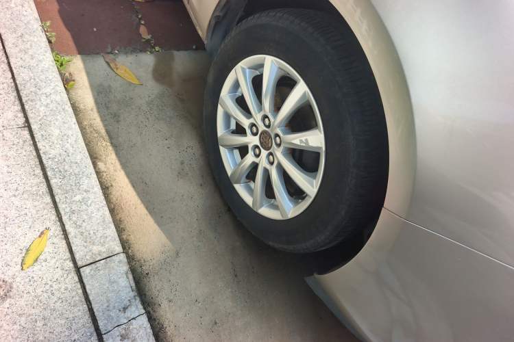 Used Buick GT 2013 GT 1.8L Automatic Fashion Edition