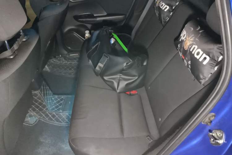 Used Honda Fit 2014 1.5L SE CVT Fashion Model Left Rear Seat