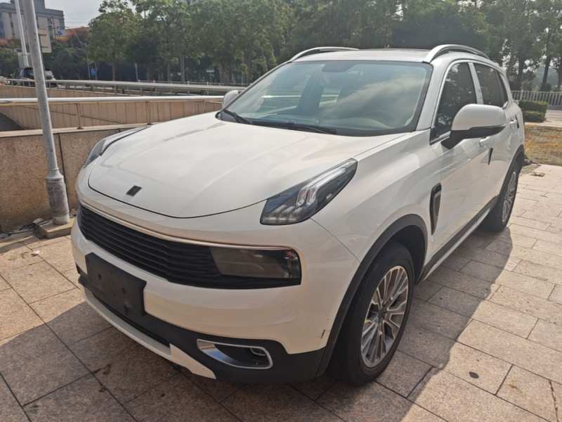 Used Lynk & Co 01 2018 2.0T Two-Wheel-Drive + Version — 1