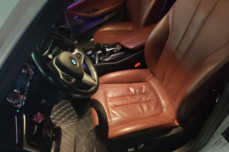 Used BMW 5 Series 2020 530Li Luxury Edition M Sport Package
