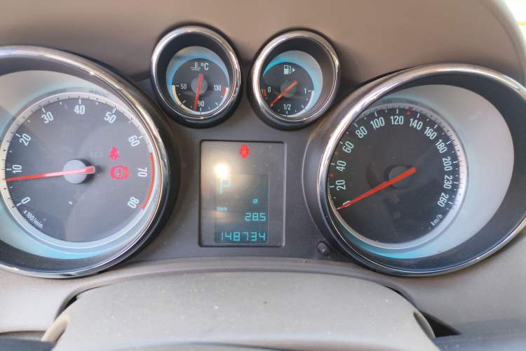 Used Buick GT 2012 GT 1.6L Automatic Fashion Edition