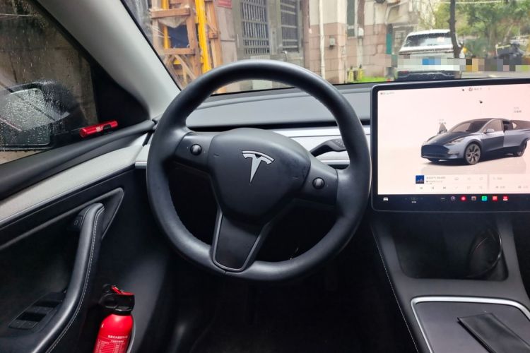 Used Tesla Model Y 2024 Rear-Wheel-Drive Version Steering Wheel