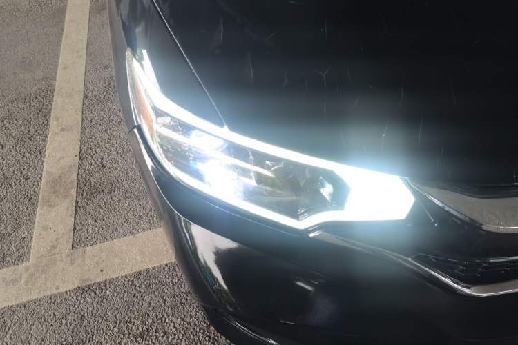 Used Honda Fit 2018 1.5L CVT Trendy Run+ Edition