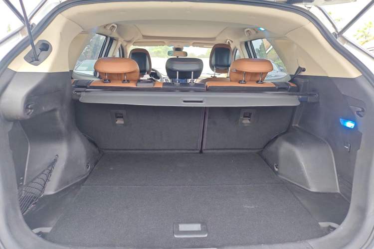 Used Soueast DX7 2017 1.5T Automatic Luxury Model
