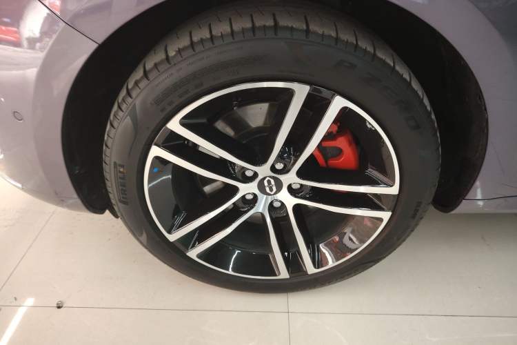 Used Hima AITO M5 2025 Extended-Range Ultra All-Wheel-Drive Version