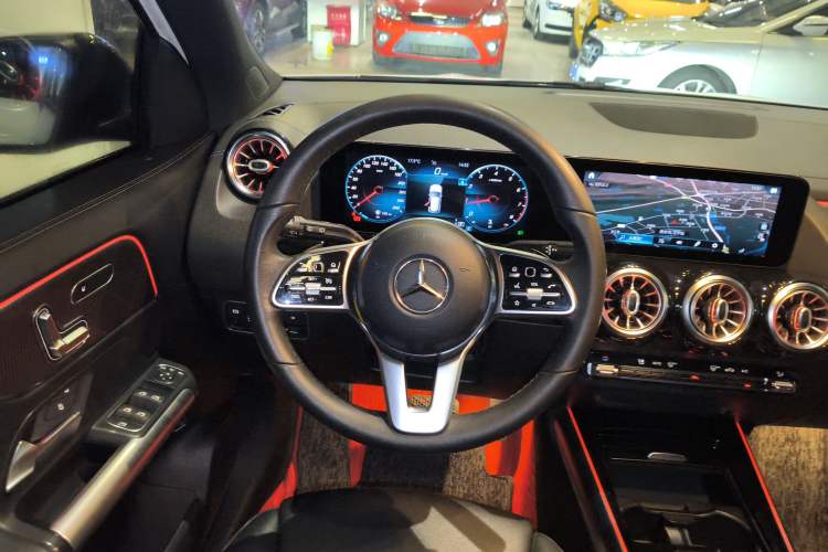 Used Mercedes-Benz GLA 2020 GLA 200 4MATIC Steering Wheel