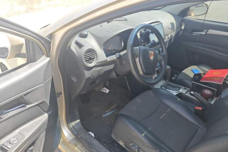 Used Roewe 350 2013 350C 1.5L Automatic Xunyue Edition
