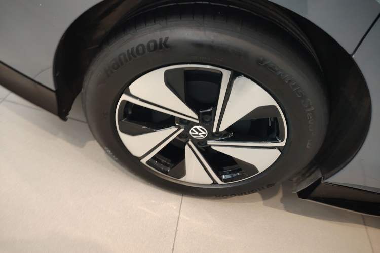 Used Volkswagen ID.7 VIZZION 2024 AIR model