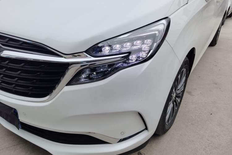 Used Buick GL8 2022 ES Land Cruiser 653T Luxury Model