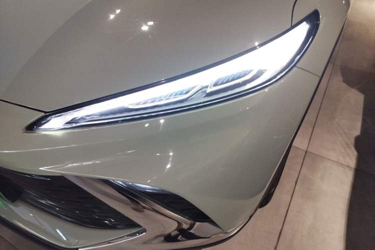 Used Buick E4 2023 Smart Edition Left Front Headlight