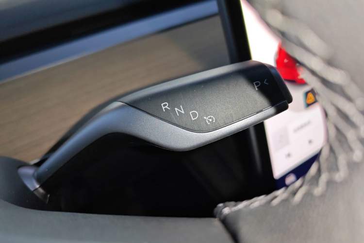 Used Tesla Model Y 2022 Long-Range All-Wheel-Drive Version