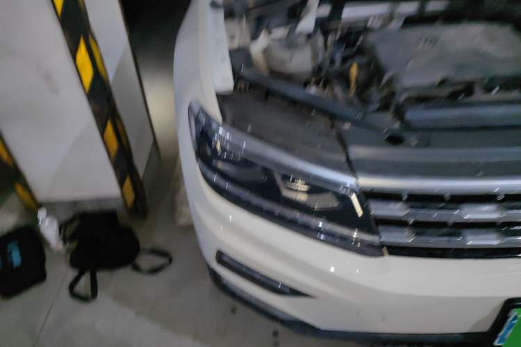 Used Volkswagen Tiguan L 2017 330TSI Automatic Two-Wheel Drive Flagship Edition Right Front Headlight