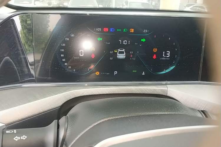 Used CHANGAN Eado 2023 Changan Edition PLUS Blue Whale NE 1.4T GDI DCT Prestige Version
