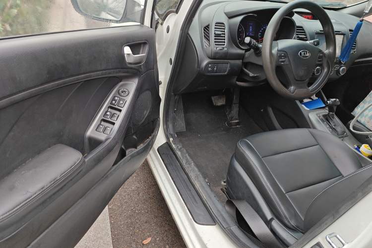 Used Kia K3 2015 1.6L Automatic GL
