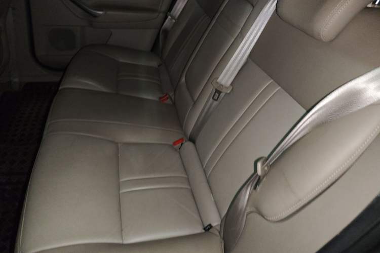 Used Ford Mondeo 2013 2.3L Fashion Edition Left Rear Seat