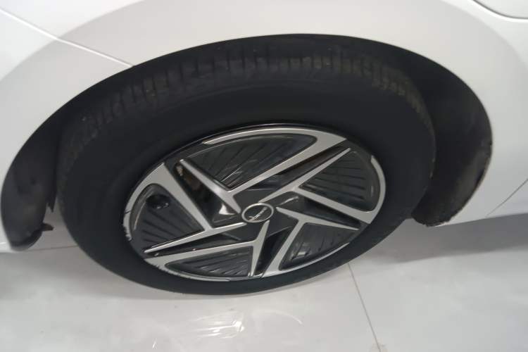 Used Roewe D6 2025 450 km Premium Edition
