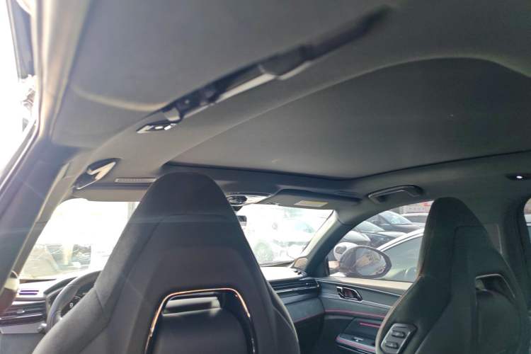 Used Lynk & Co 05 2022 2.0TD Four-Wheel Drive Dynamic Halo
