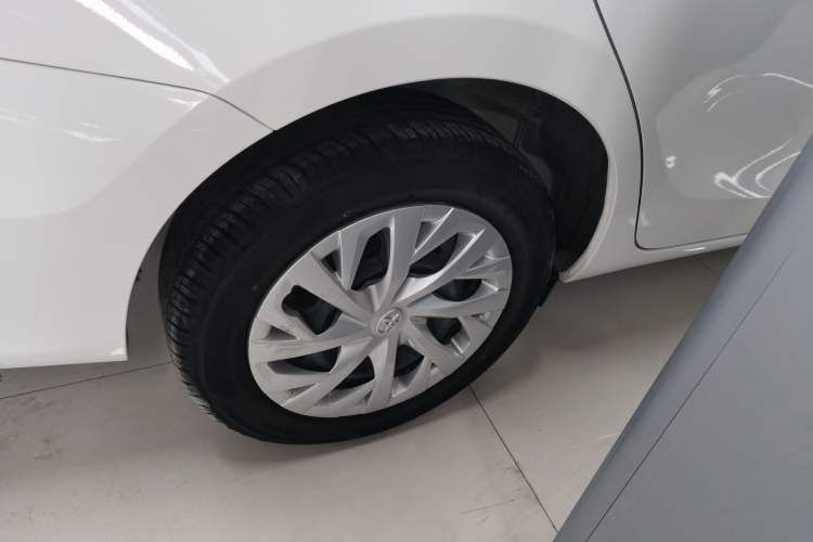 Used Toyota Vios 2021 1.5L CVT Comfort Edition Right Rear Wheel Hub