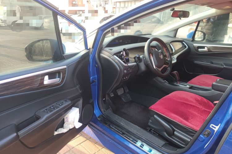 Used Honda Jade 2017 1.8L automatic Comfort version 5 seats
