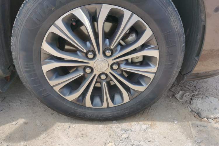 Used Buick GL8 2020 Land Business Class 652T Premium Model