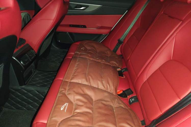 Used Jaguar XEL 2022 2.0T 250 PS R-DYNAMIC S Advanced Sport Edition