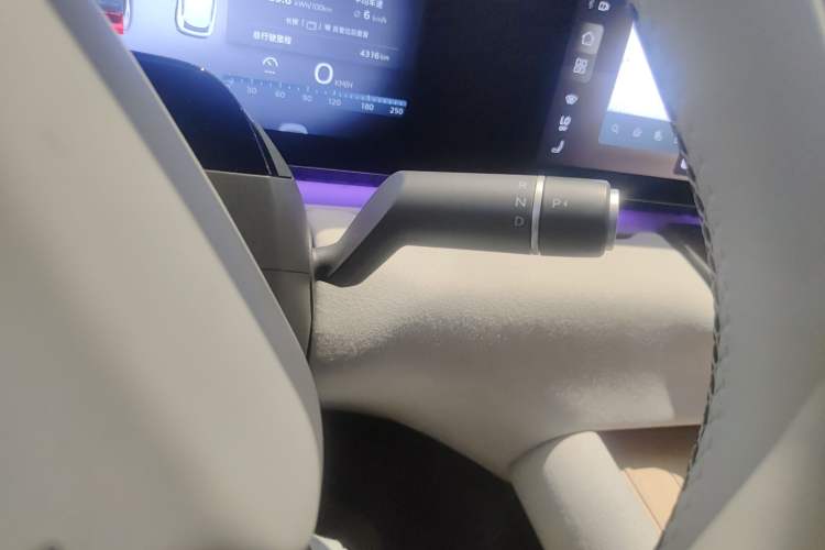 Used Audi E5 Sportback 2026 Flagship Quattro Model Gear Lever