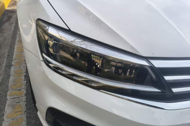 Used Volkswagen Lamando 2021 Revised Version 280TSI DSG Comfort Edition Right Front Headlight