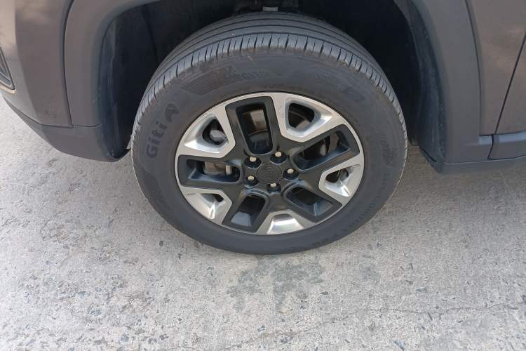 Used Jeep Compass 2017 200TS Automatic High-Performance All-Wheel Drive Edition