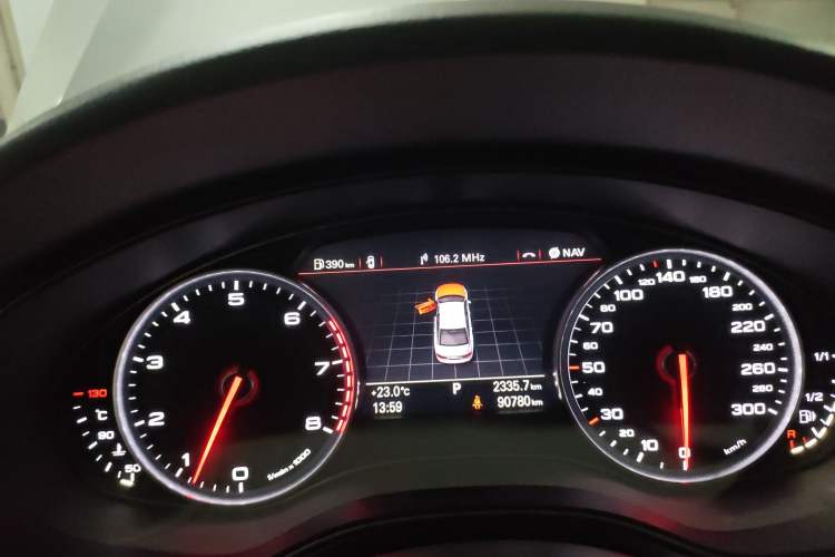 Used Audi A6L 2012 30 FSI Comfort Model
