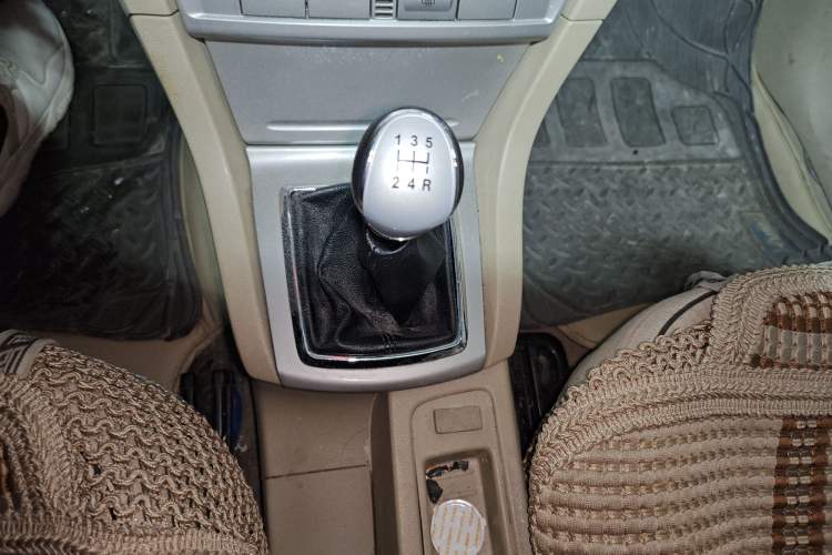 Used Ford Focus 2013 Sedan Classic 1.8L Manual Base Model