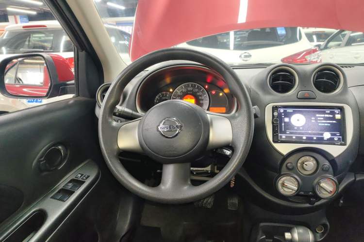 Used Nissan March 2010 1.5L Automatic Easy-Style Version
