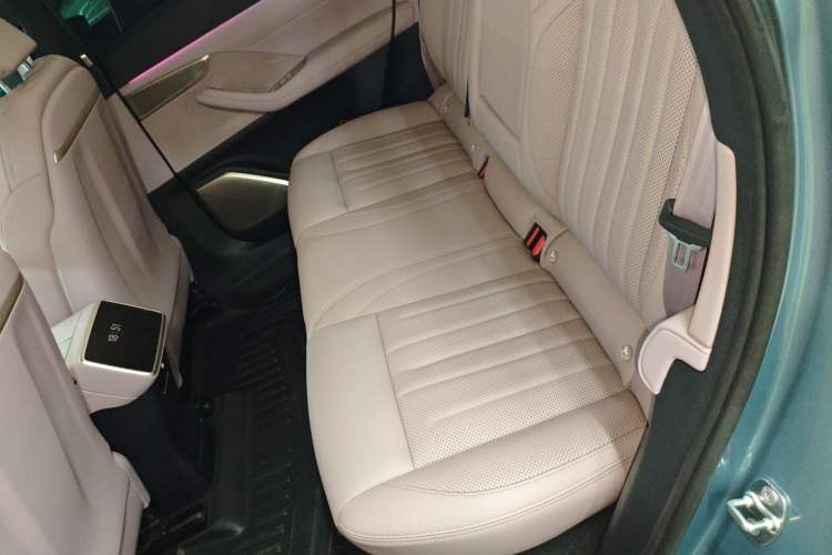 Used ONVO L60 2024 60 kWh Rear-Drive Version
