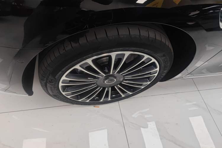 Used Hima Stelato S9 2025 Extended-Range Max Exterior 4