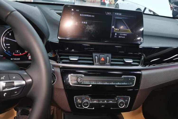 Used BMW X1 2022 sDrive25Li Leading Model