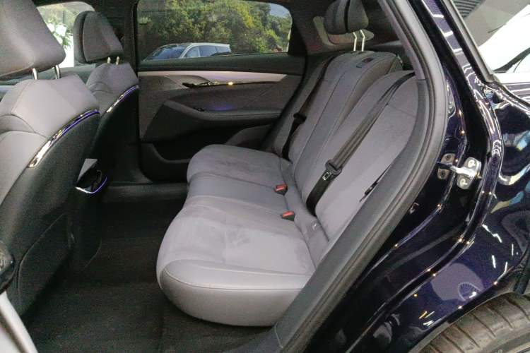 Used VOYAH PASSION 2024 PHEV Four-Wheel Drive Ultra-Long Range Flagship Model