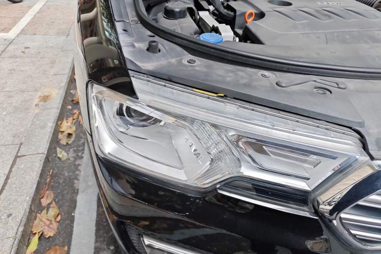 Used Haval H7 2016 Blue-Label H7 2.0T Automatic Luxury Model
