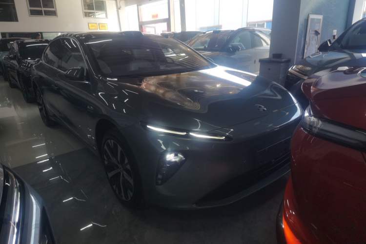 Used Nio ET7 2022 100kWh First Edition Front Right 45 Deg