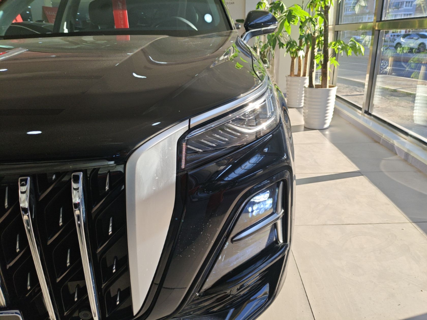 Hongqi HS5 2025 2.0T Two-Wheel Drive Flagship Pro Edition - Chinese Trim Xiang — снимка 8