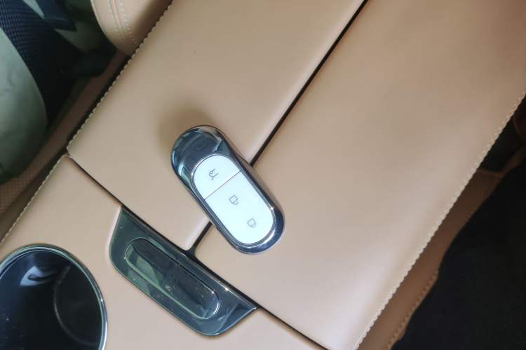 Used Leapmotor C11 2024 All-Electric 580 Luxury Edition Vehicle Key