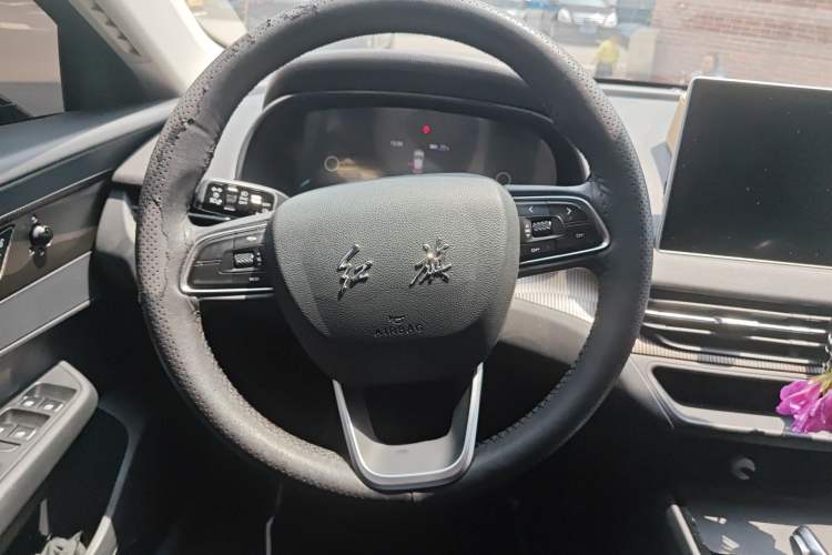 Used Hongqi E-QM5 2023 Revised Version Basic Travel Edition