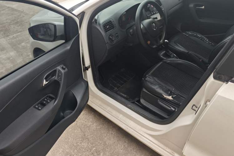 Used Volkswagen Polo 2016 1.4L Automatic Trendy Model Driver Seat