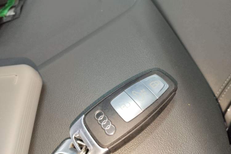 Used Audi Q4 e-tron 2023 40 e-tron Boundary Edition