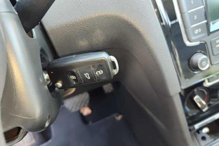 Used Volkswagen Bora 2013 1.6L Automatic Comfort Model