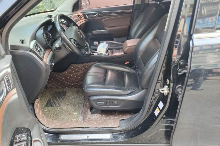 Used GAC Trumpchi GS8 2017 320T Four-Wheel Drive Luxury Smart Connectivity Version (7 Seats) Left Front Seat