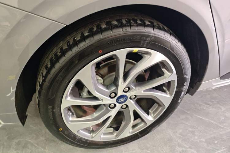 Used Ford Mondeo 2023 EcoBoost 245 Ultimate Model
