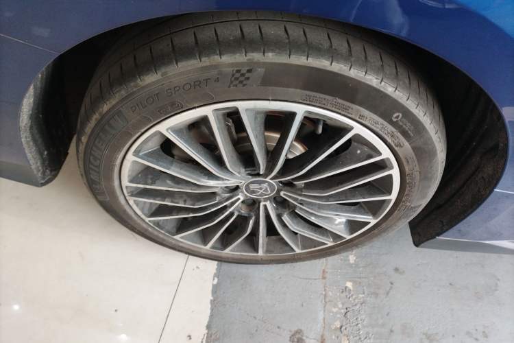 Used BYD Han 2022 DM-i 121KM Luxury Model
