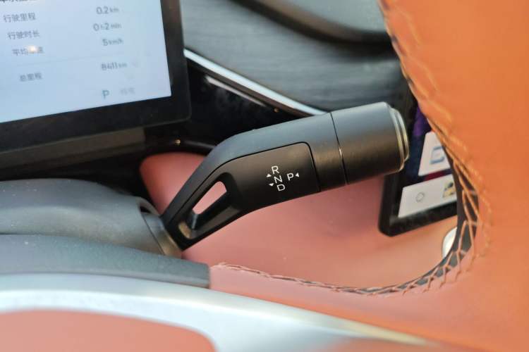 Used Geely Galaxy L6 2025 EM-i 140km Starship Edition
