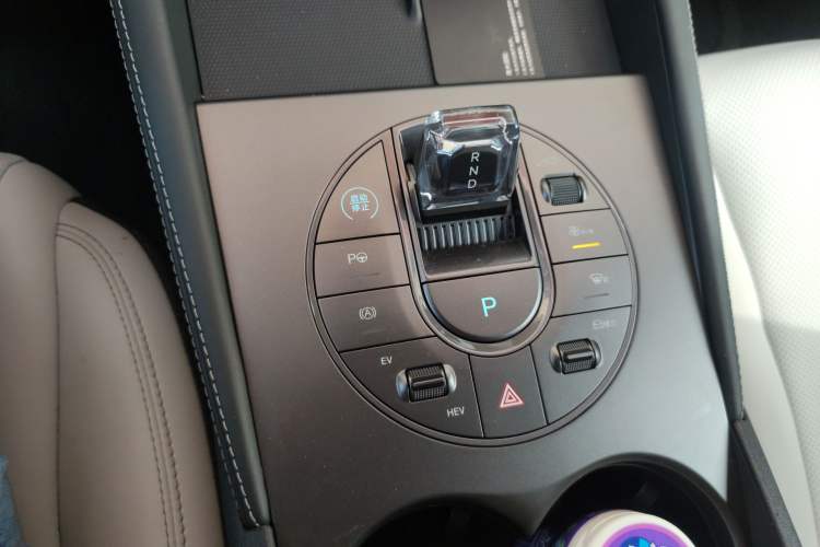 Used BYD Seal 06 New Energy 2025 DM-i Smart Drive 80KM Prestige Model
