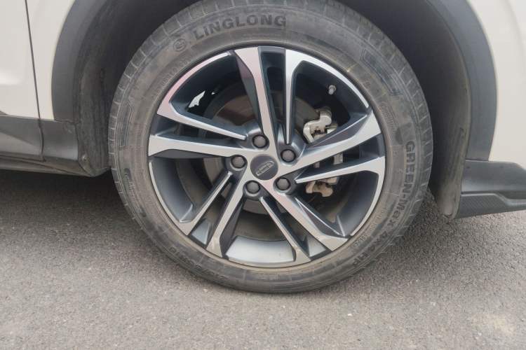 Used Geely Auto Coolray 2021 1.4T DCT Diamond Edition Right Front Wheel Hub