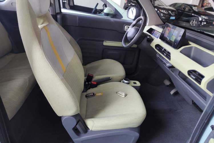 Used Geely Galaxy Panda 2024 Panda Mini 200km Endurance Bear